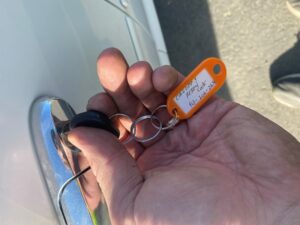 2010 Cobalt check key